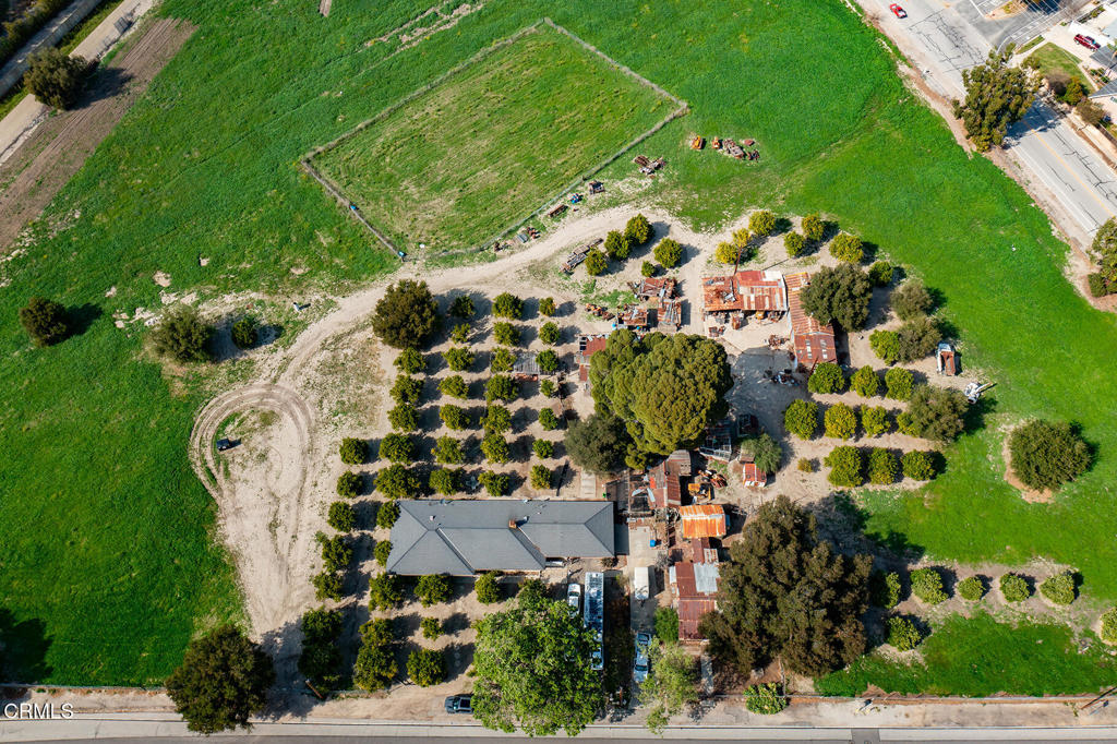 main property photo 5