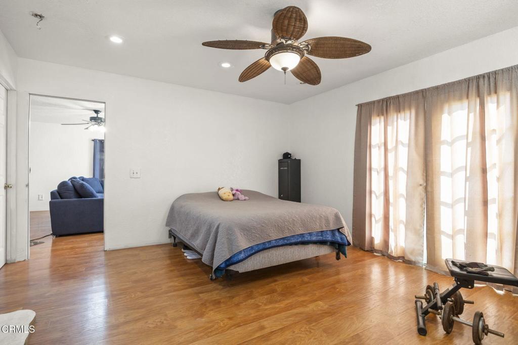 main property photo 20
