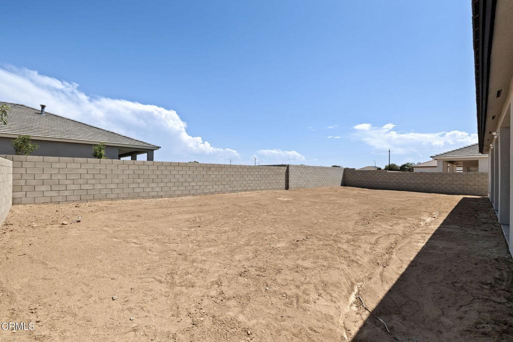 main property photo 45