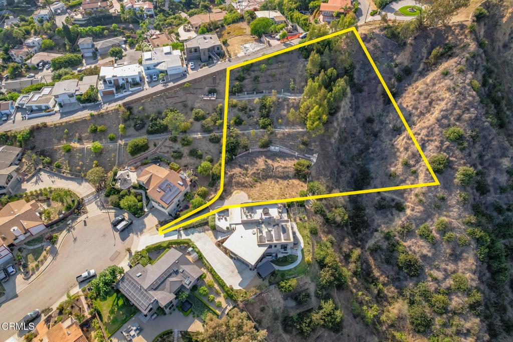 main property photo 6