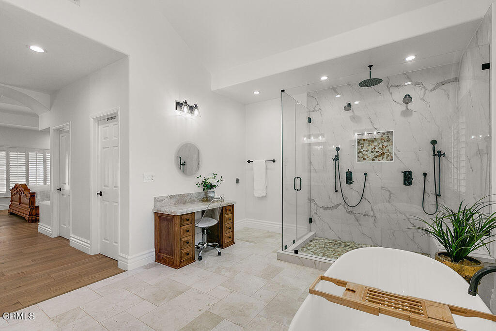 main property photo 58