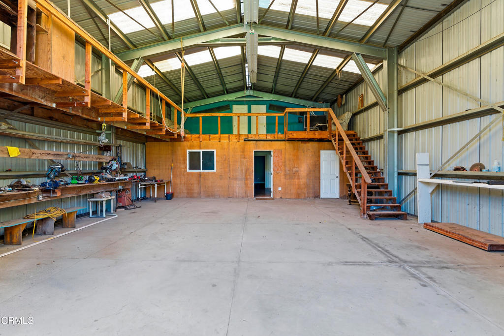 main property photo 51