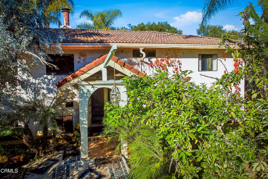 main property photo 8