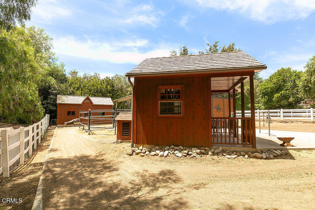 main property photo 70