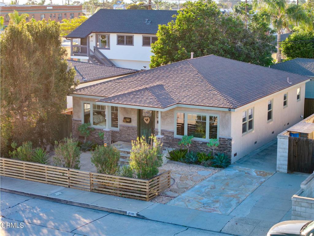 main property photo 45