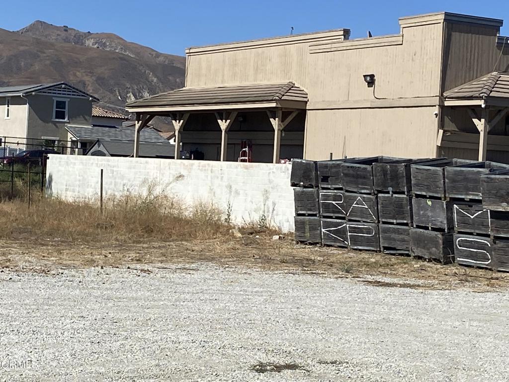 main property photo 8