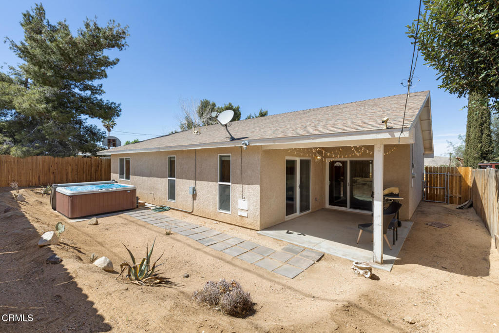 main property photo 15