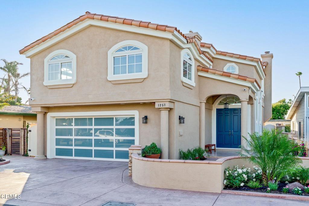 main property photo 9