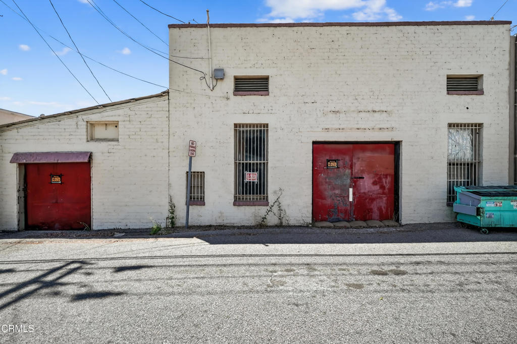 main property photo 35