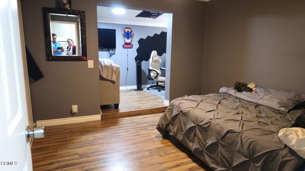 main property photo 11