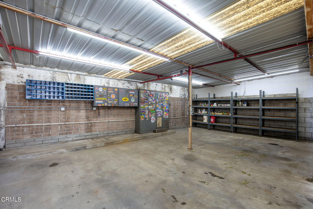 main property photo 20