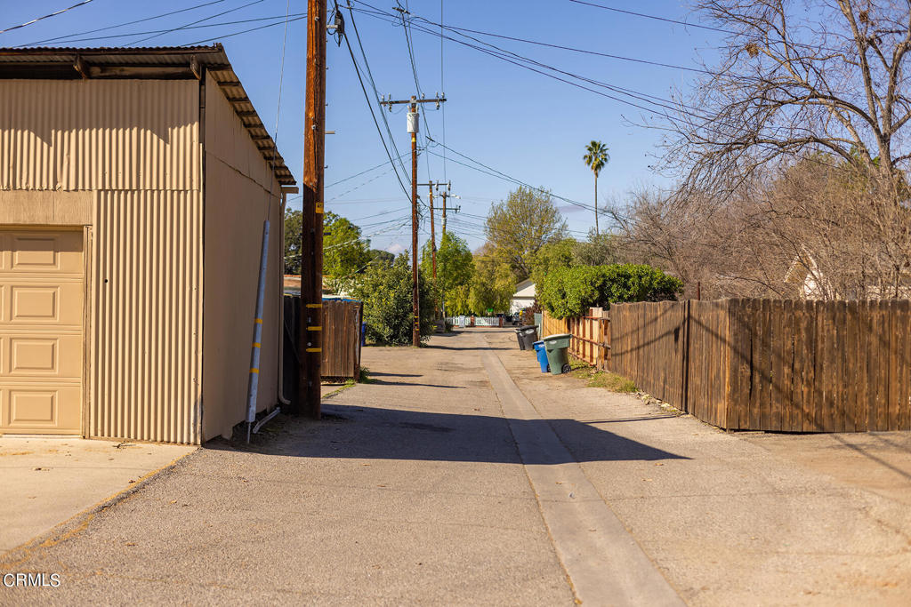 main property photo 5