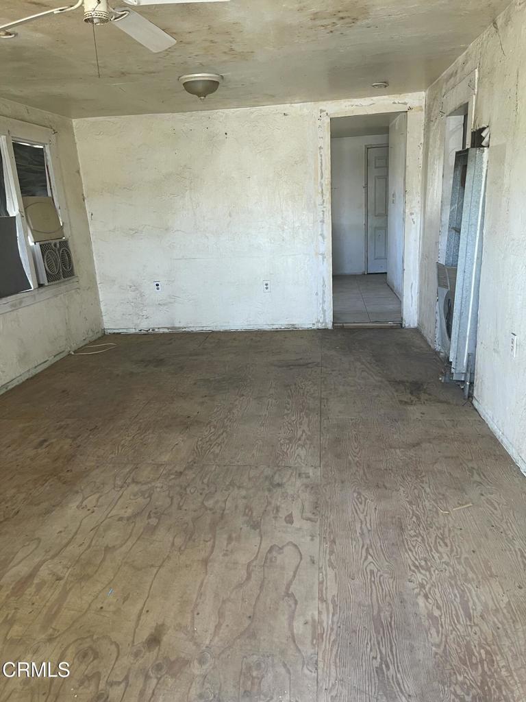 main property photo 9