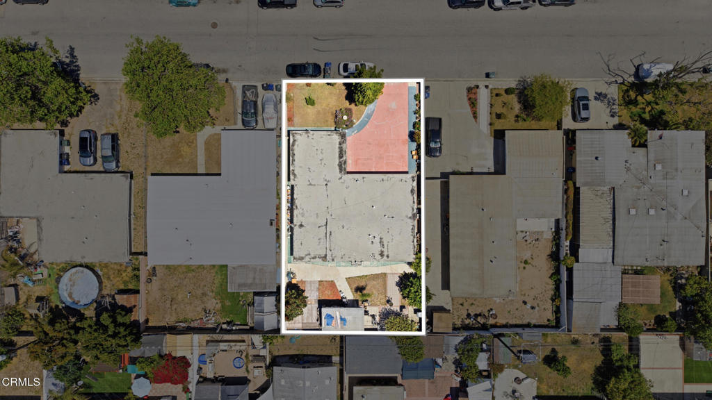 main property photo 31