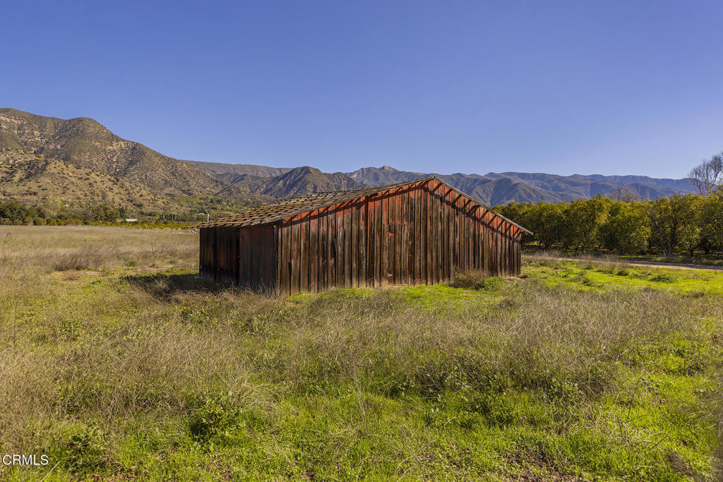 main property photo 17