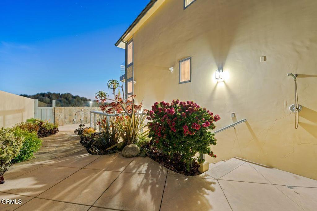 main property photo 63