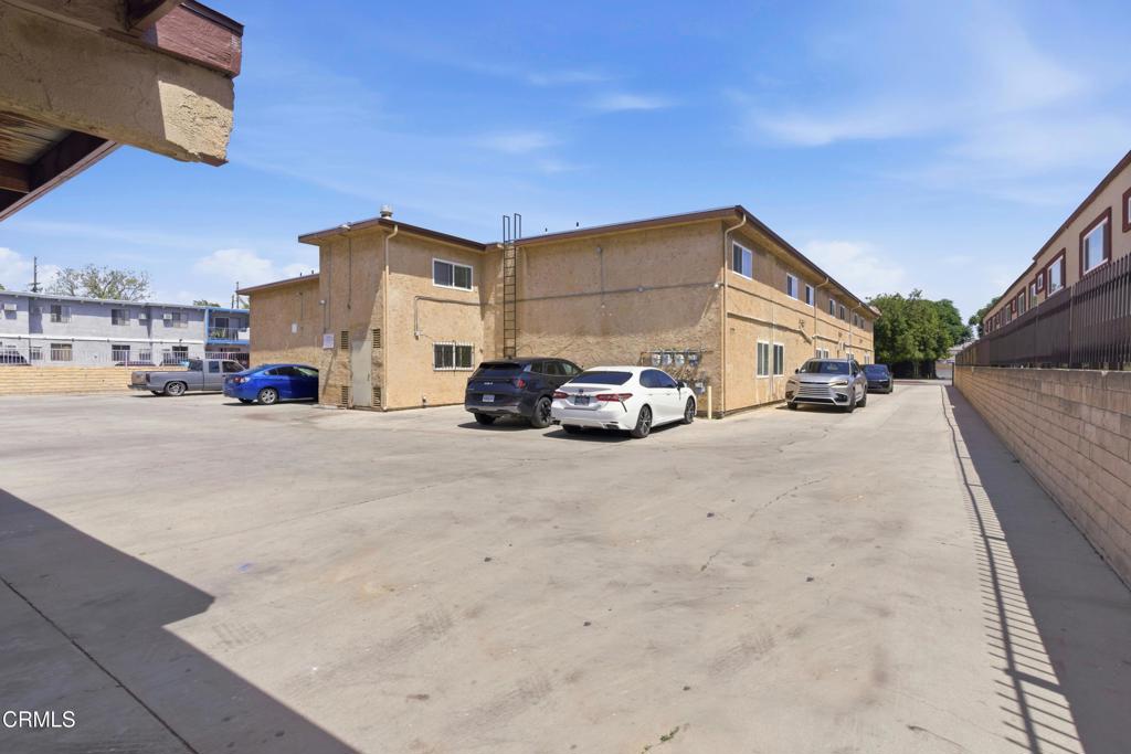 main property photo 22