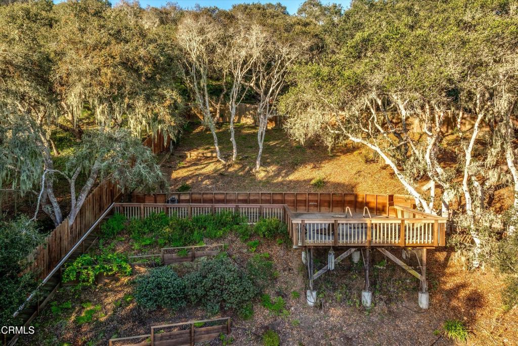 main property photo 40