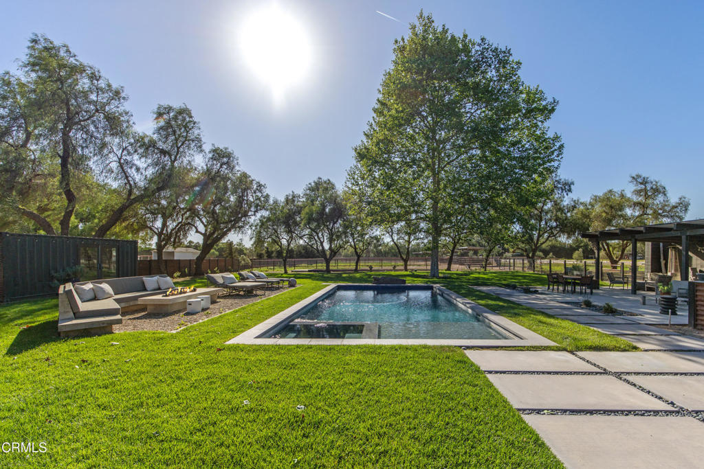 main property photo 26