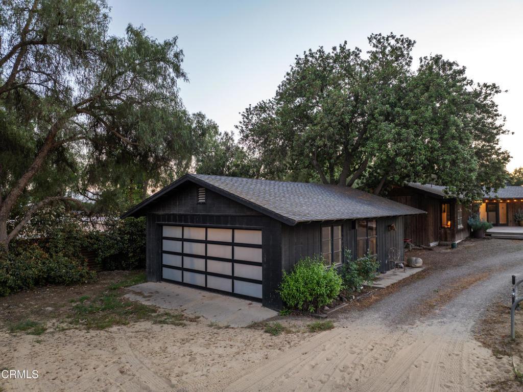 main property photo 44