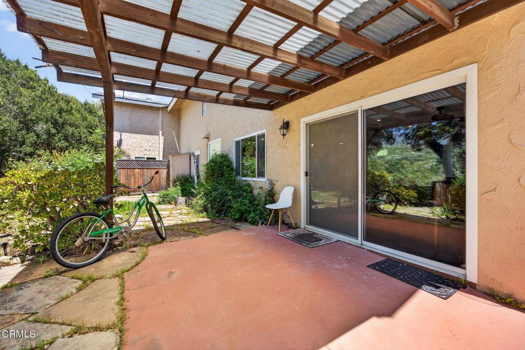 main property photo 40