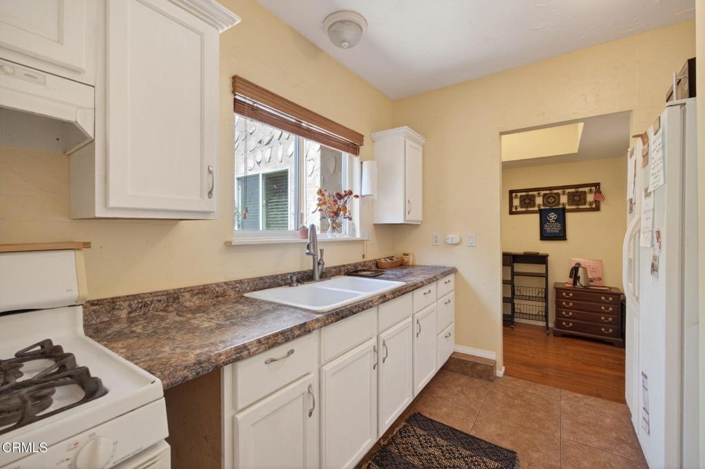 main property photo 61