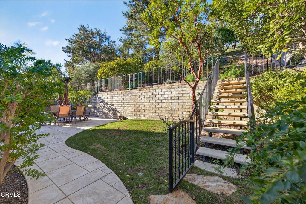 main property photo 50