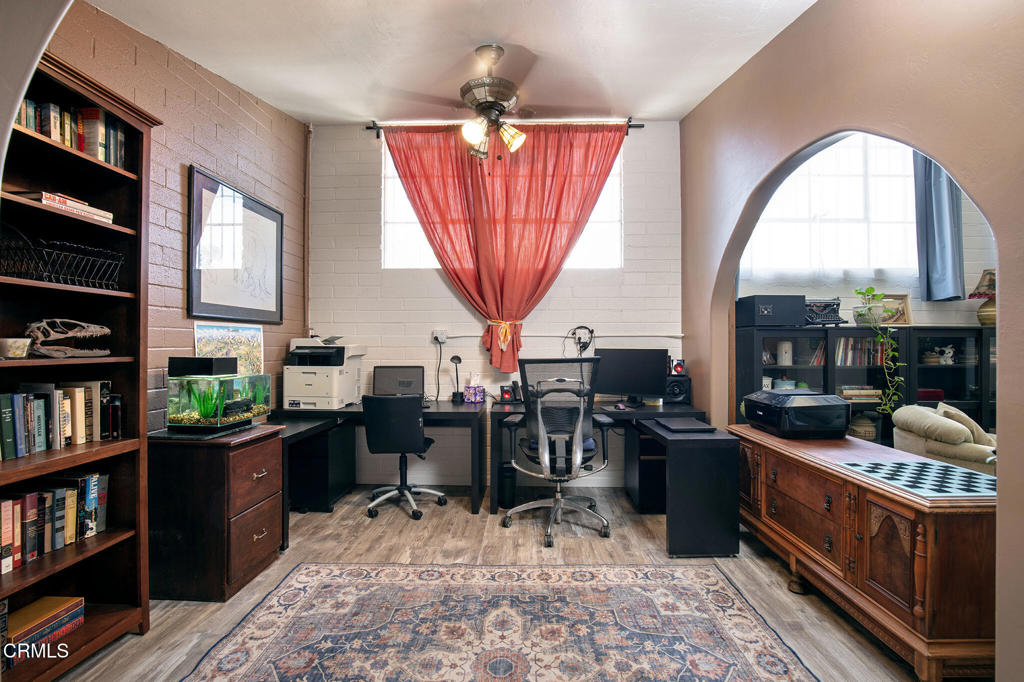 main property photo 14