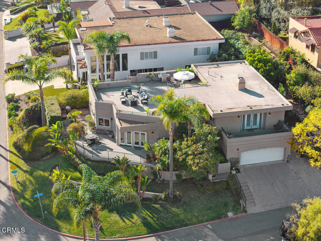 main property photo 36