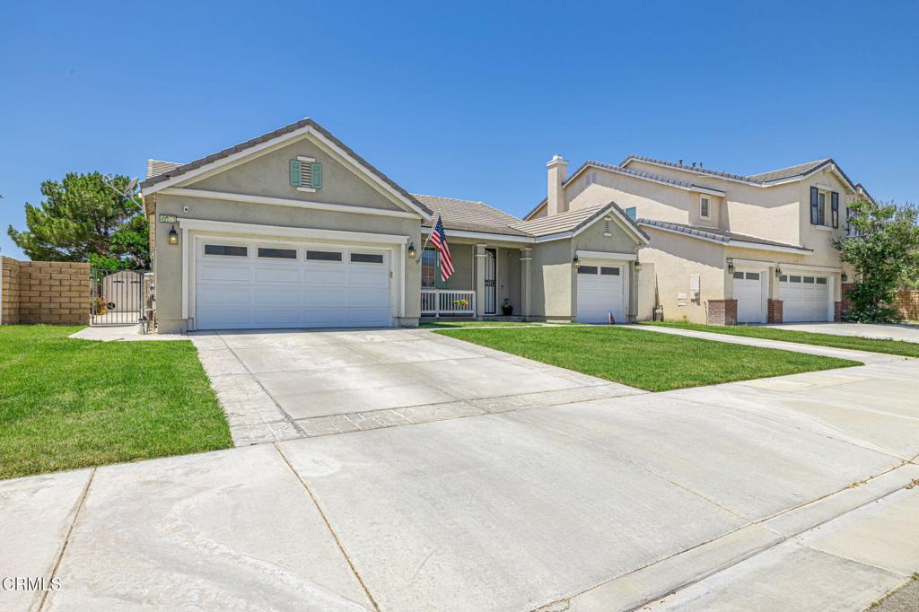 main property photo 6