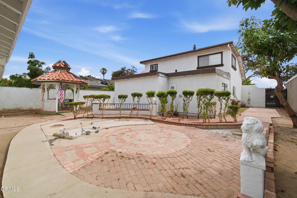 main property photo 34