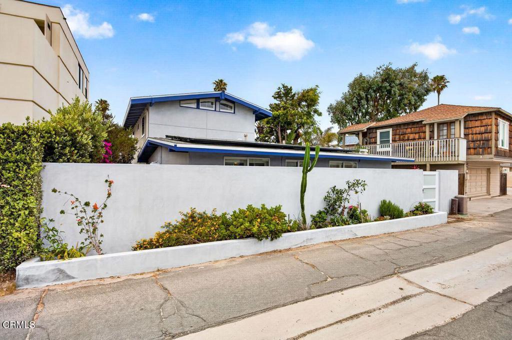 main property photo 49