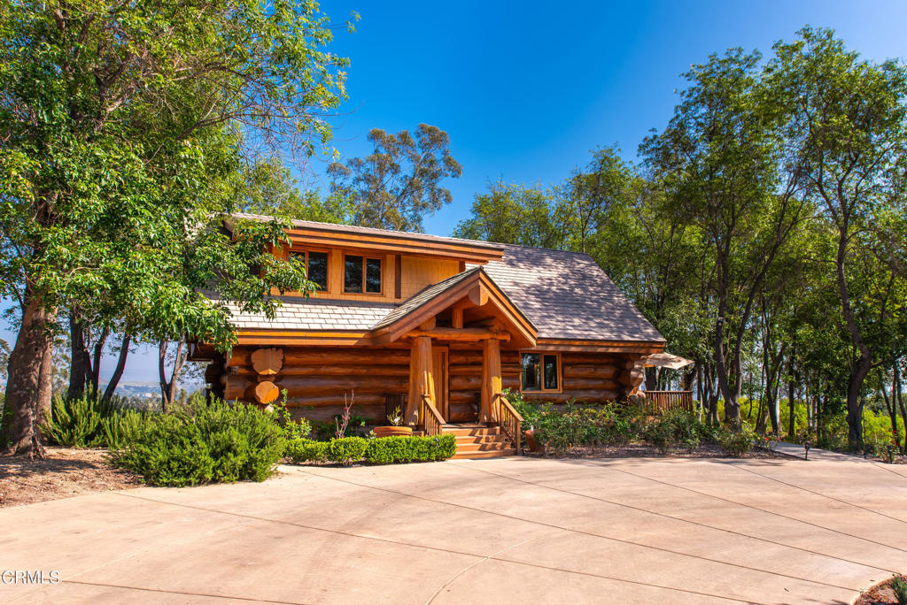 main property photo 4
