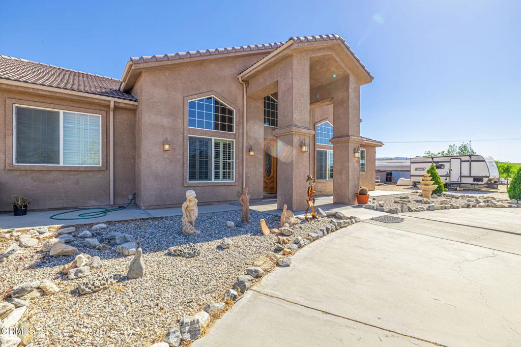 main property photo 8