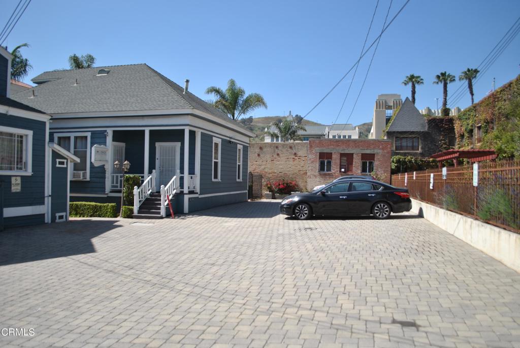 main property photo 5