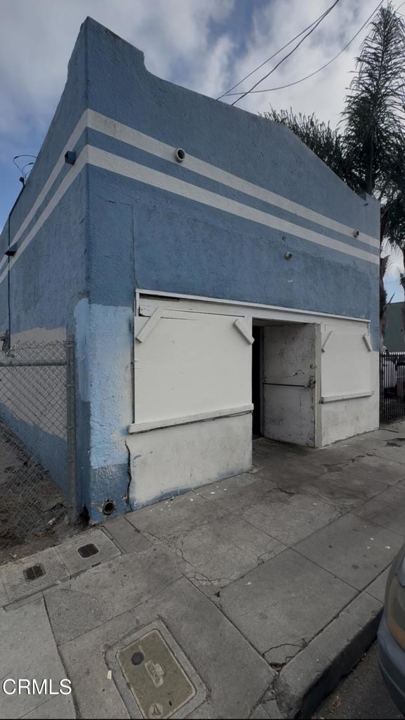 main property photo 12