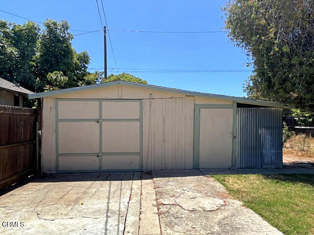 main property photo 21