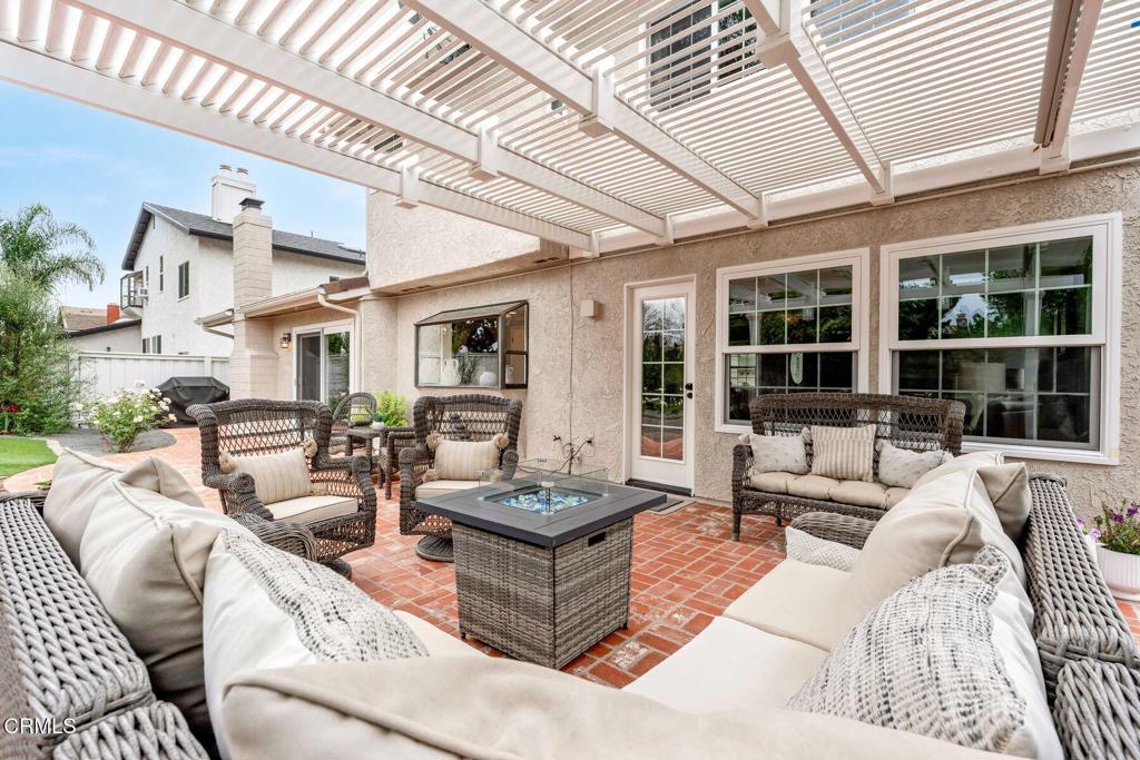 main property photo 40