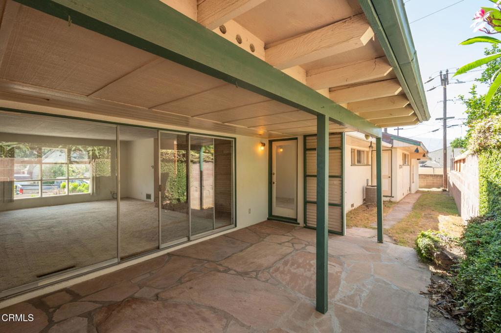 main property photo 14