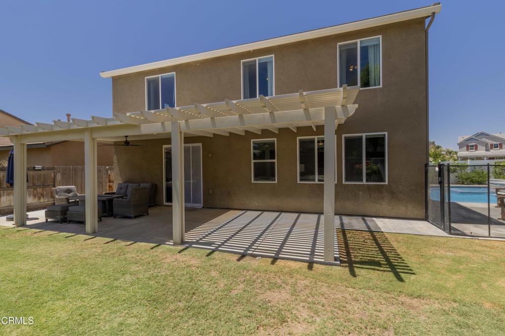 main property photo 40