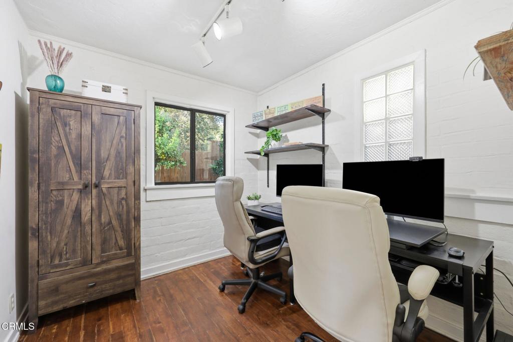 main property photo 31