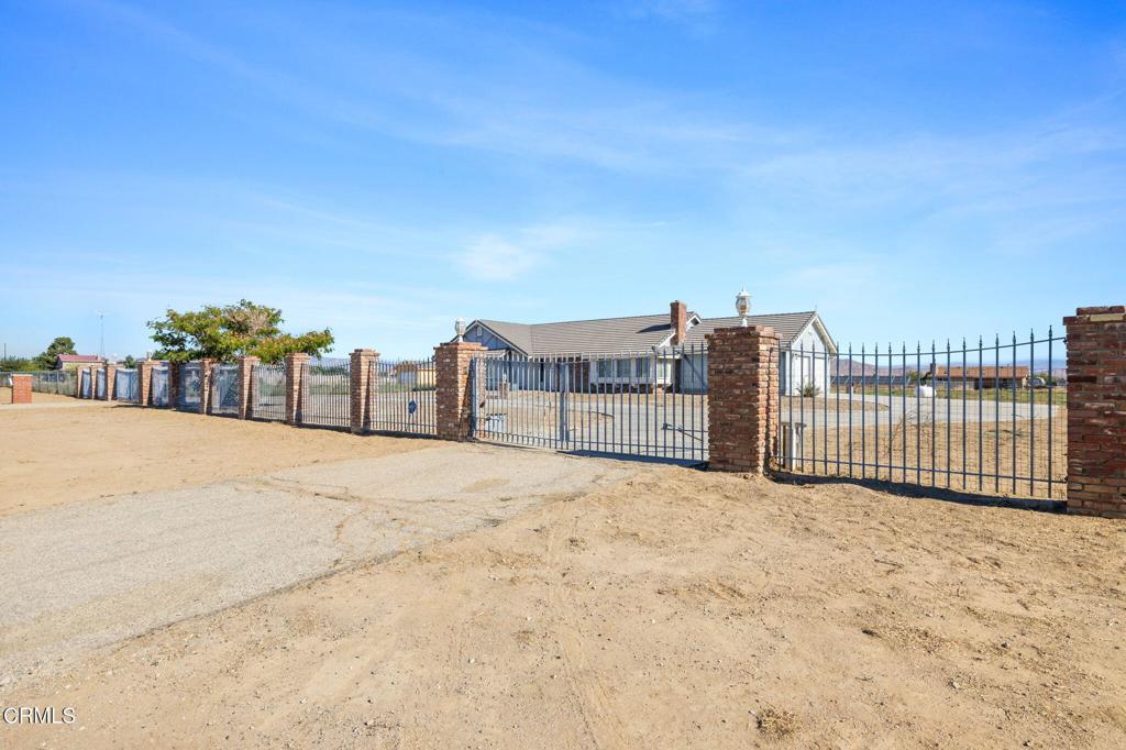 main property photo 41