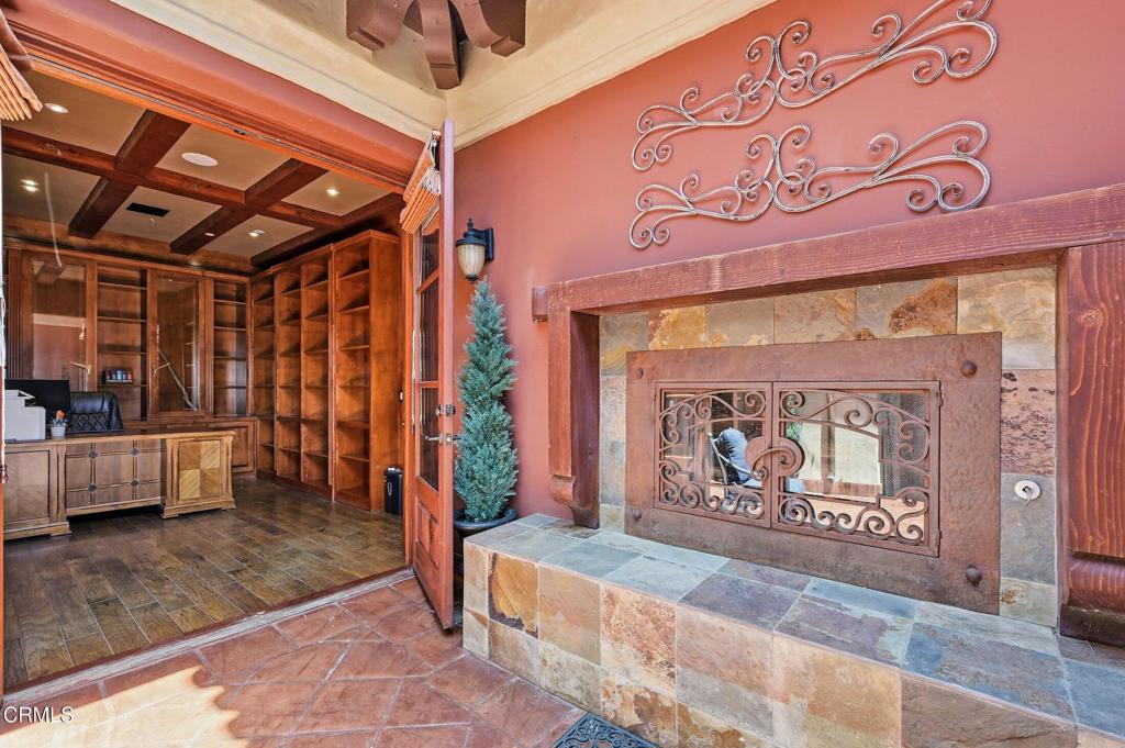 main property photo 29