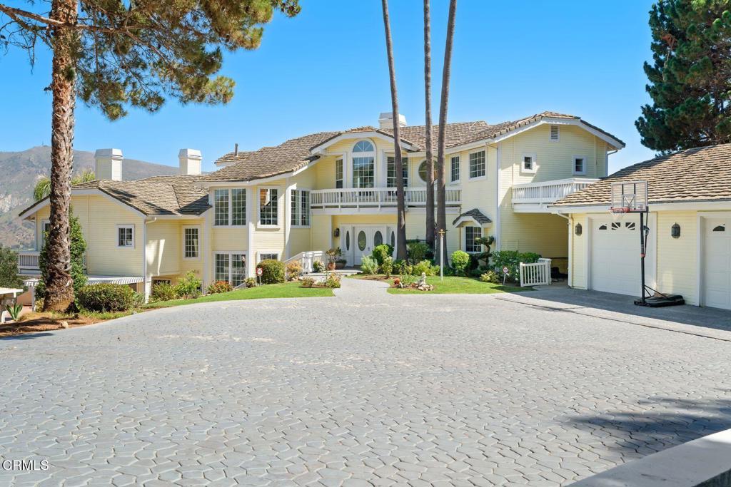 main property photo 6