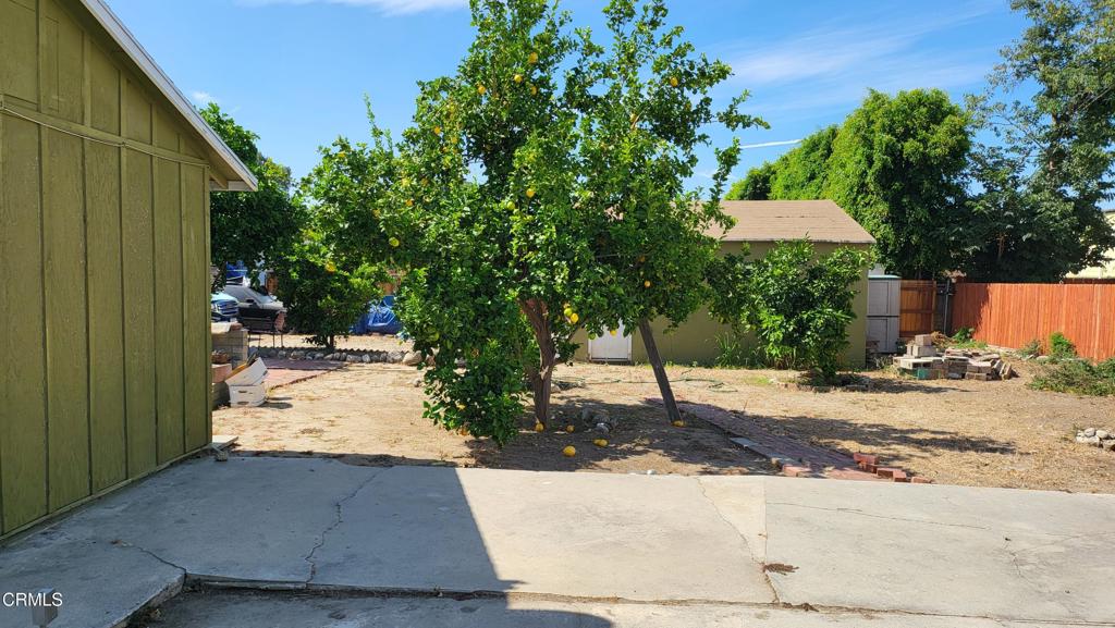 main property photo 11
