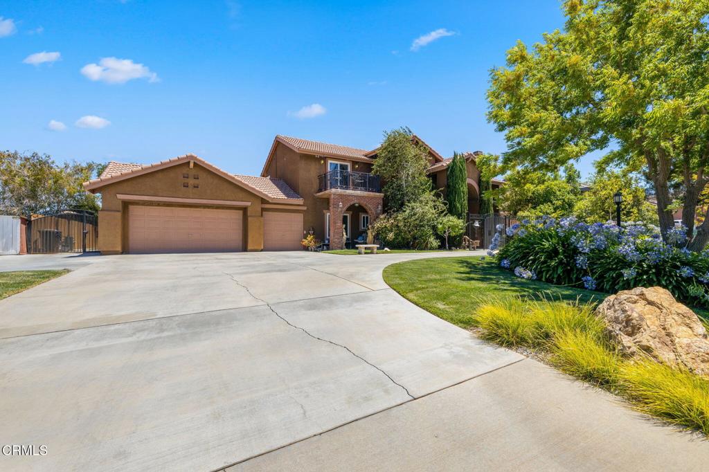 main property photo 2