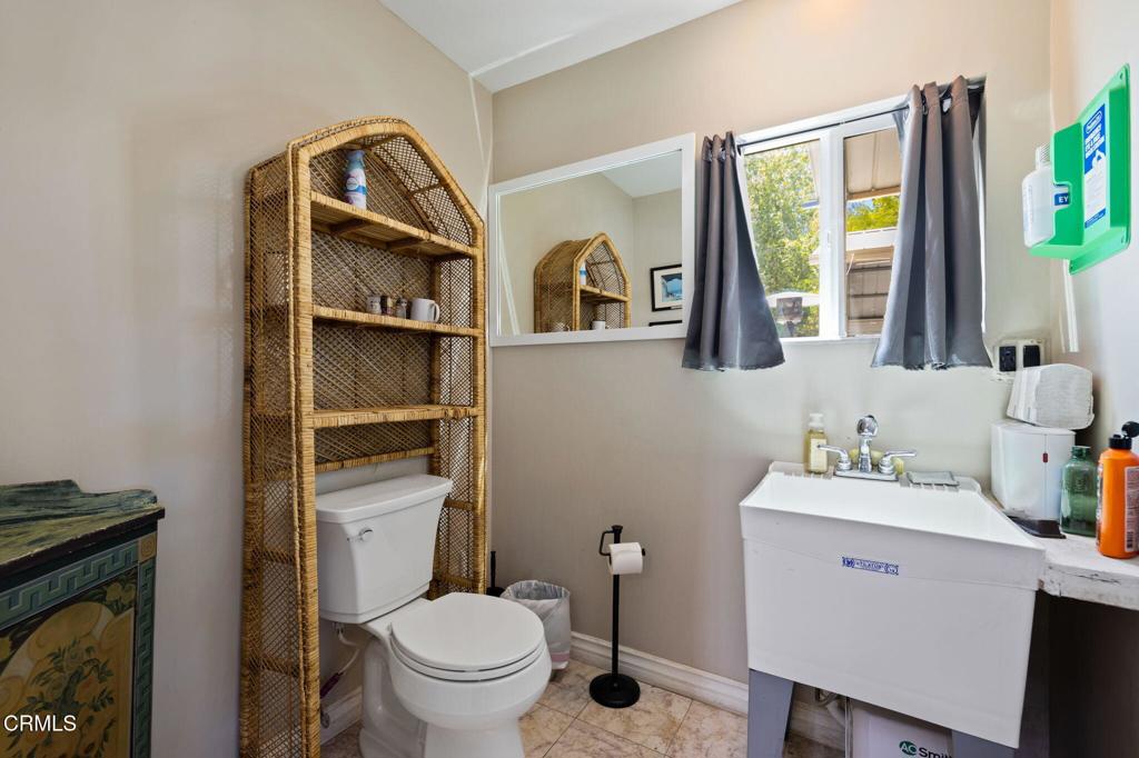 main property photo 67