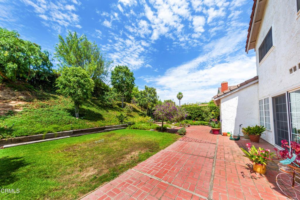 main property photo 20