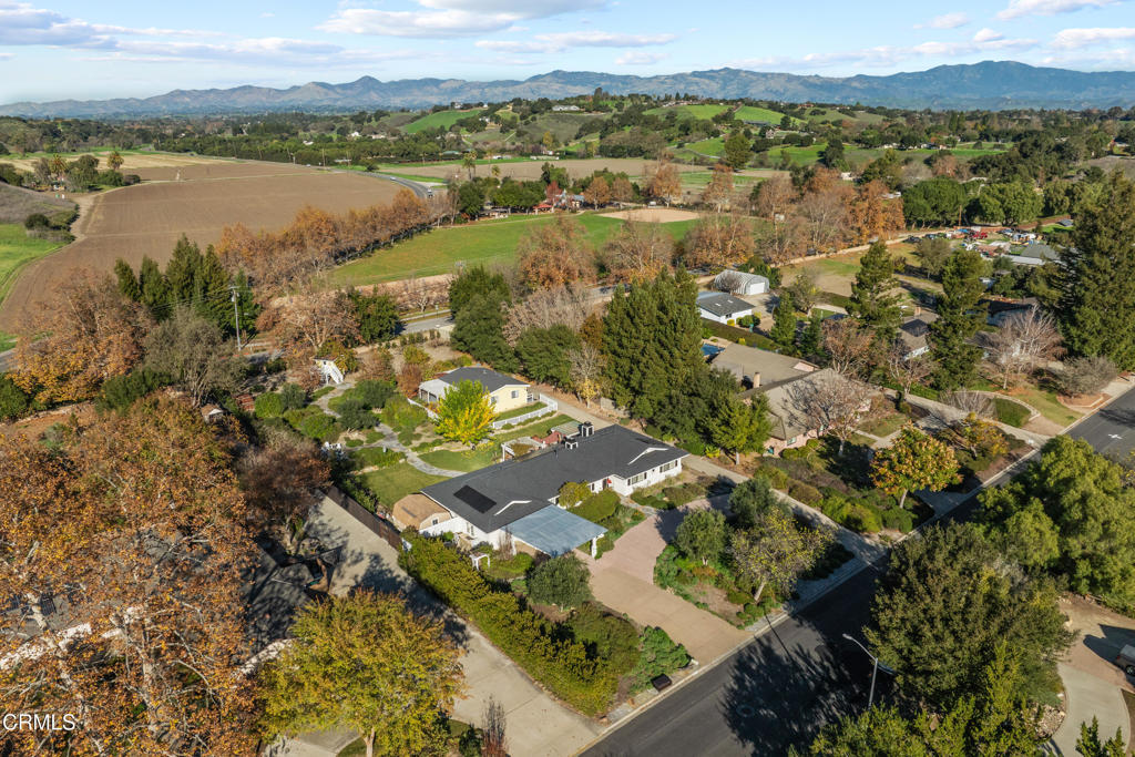 main property photo 50
