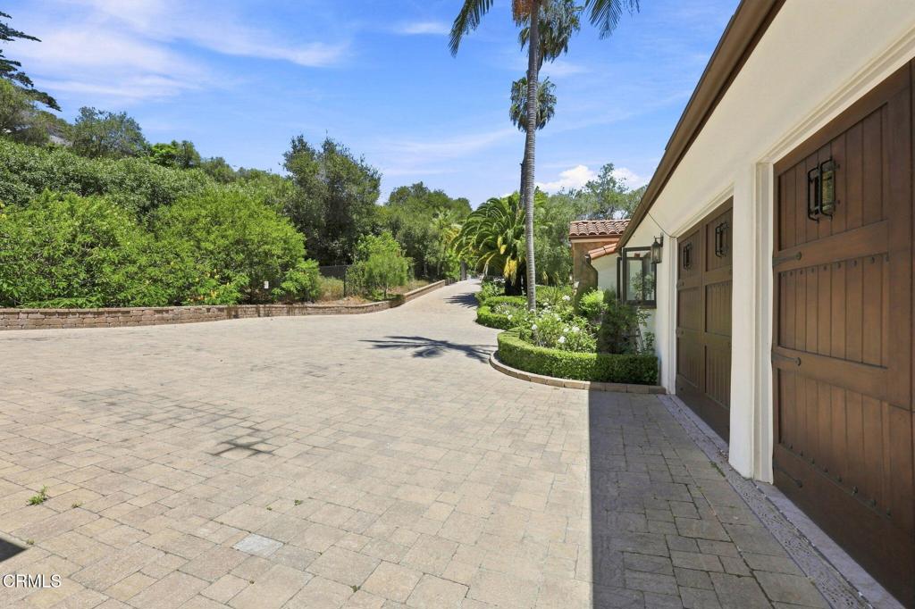 main property photo 60